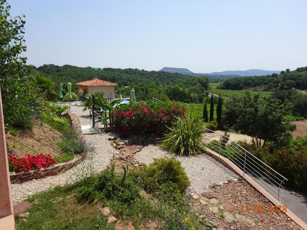 Domaine De Flo Acomodação com café da manhã Saint-Jean-de-la-Blaquiere Exterior foto